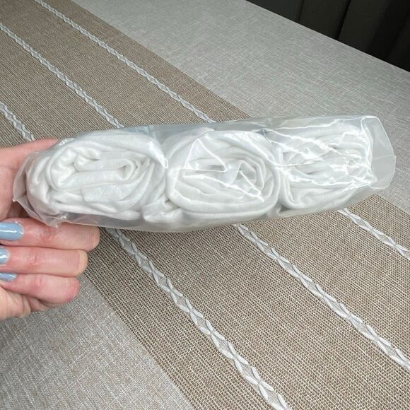 Hanes XL white cotton tee shirts pack NEW  missing one shirt - Picture 6 of 6